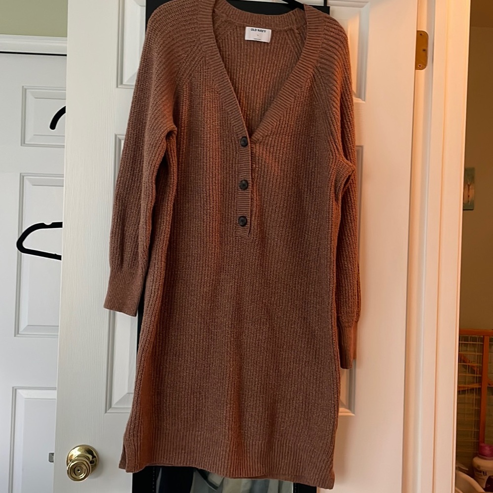 Oversized brown sweater dress